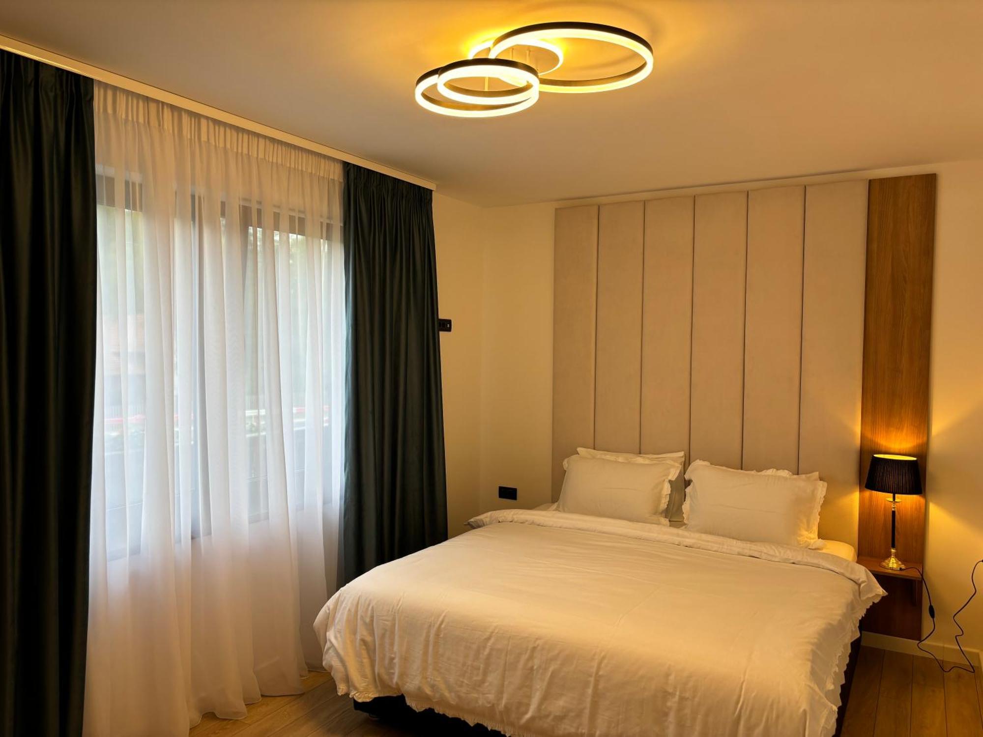 Albert Residence Aparthotel Grand Chalet With Free Spa Access To Alpin Resort 波亚纳布拉索夫 外观 照片